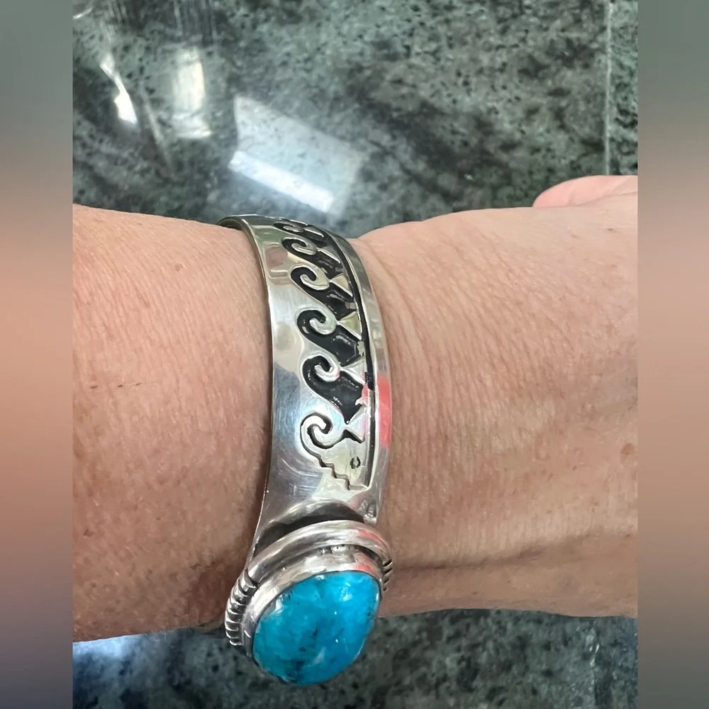 Sterling Silver & Turquoise Cabochon Overlay Cuff Bracelet - Picture 5 of 16